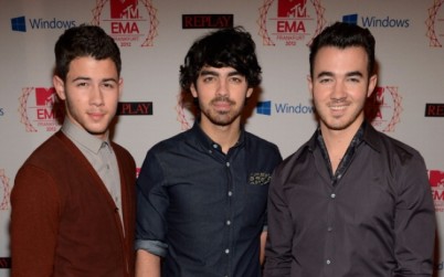 The Jonas Brother in happier times. 