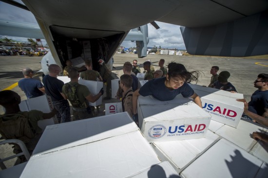 Help arriving in the Philippines from the United States. (Photo Credit: Flickr)